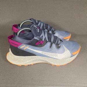 Nike Pegasus Trail 2 Women's Running Shoes Size 10 Width B Medium Blue